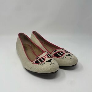 Cliffs by White Mountain Rachelle flats